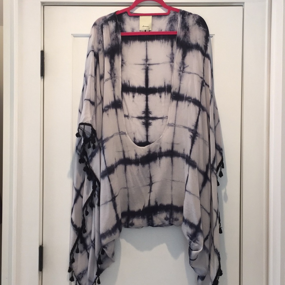 Anthropologie tie dye silk shrug with tassels